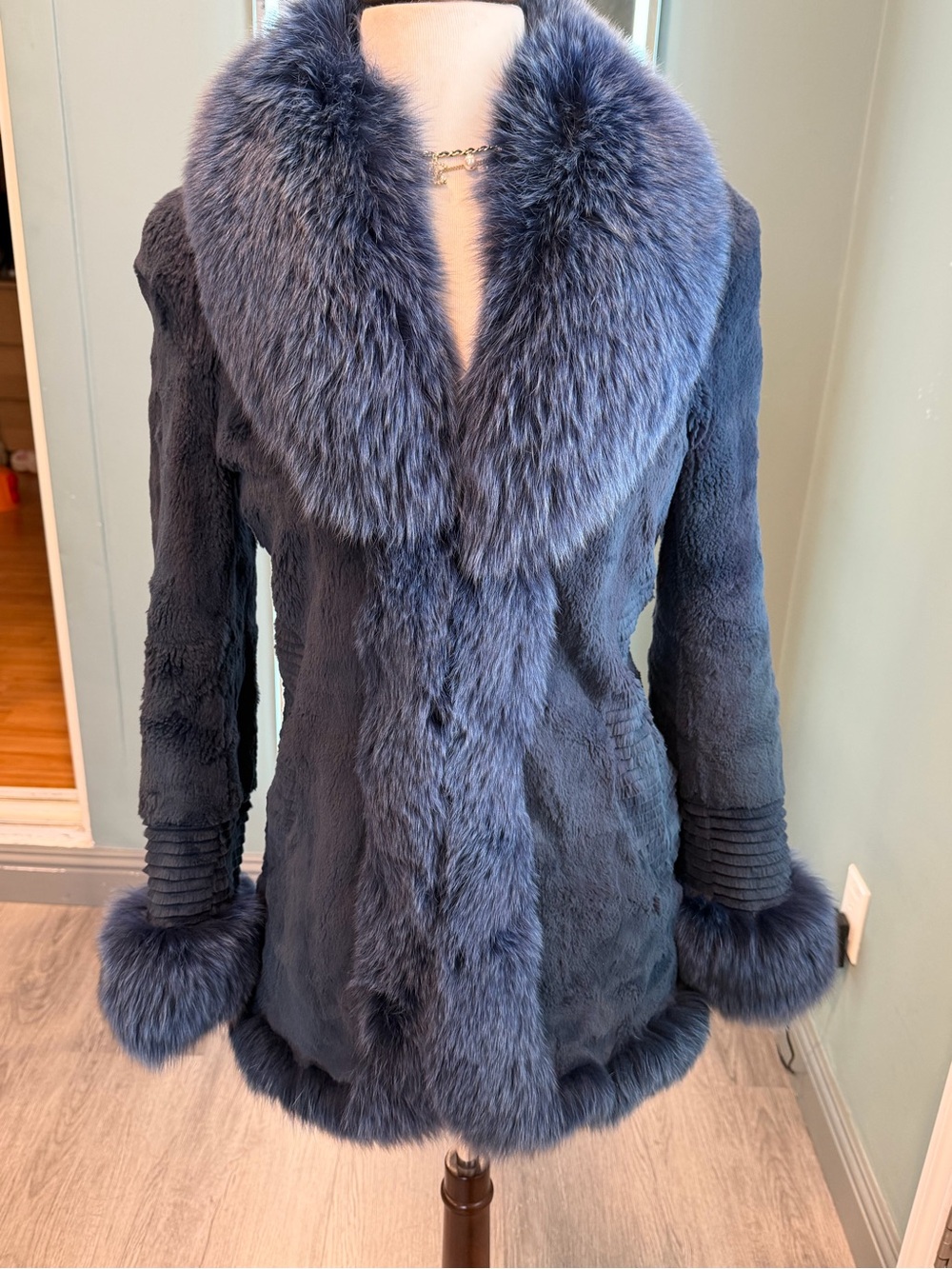 Vintage Korean Blue Gray Rabbit Fur Jacket with Fox Fur Trim S